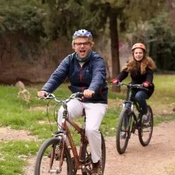 En bicicleta por los viñedos de Mendoza