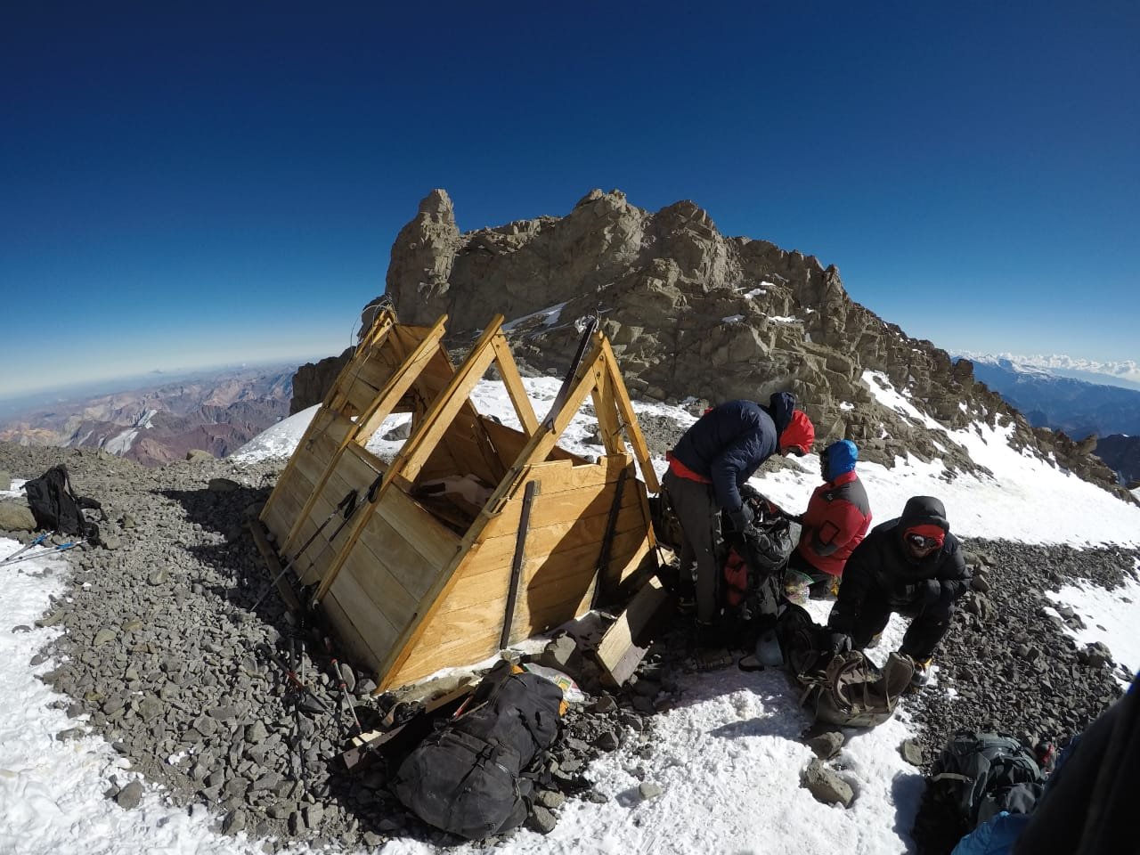 Mendoza wine tours aconcagua summit