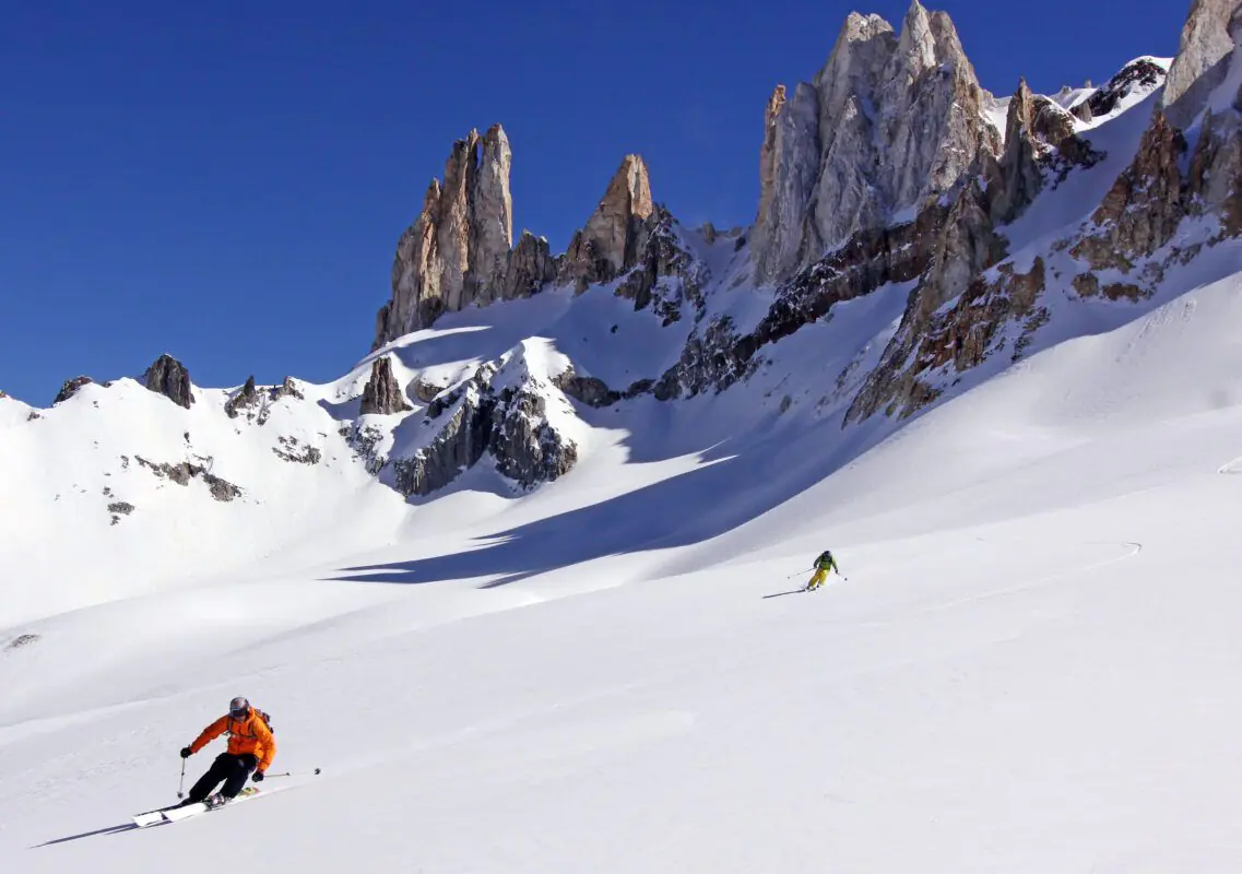 Las leñas esquiador