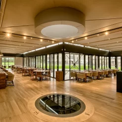 Modern winery tasting room – Mendoza Wine Experience