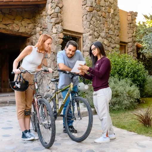 Wineries biking tour in Chacras de Coria