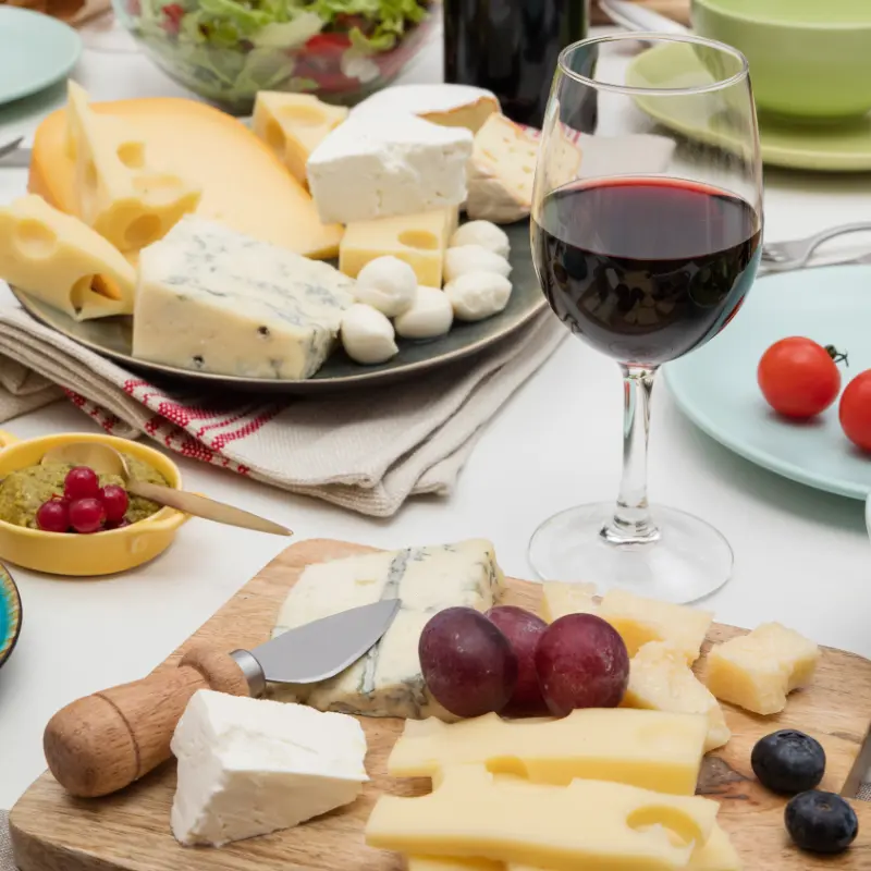 Queijos locais e vinho: uma combinação perfeita em Mendoza